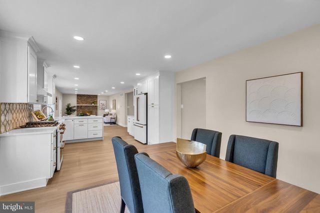 2227 SAND TRAP RD, Jamison, PA 18929