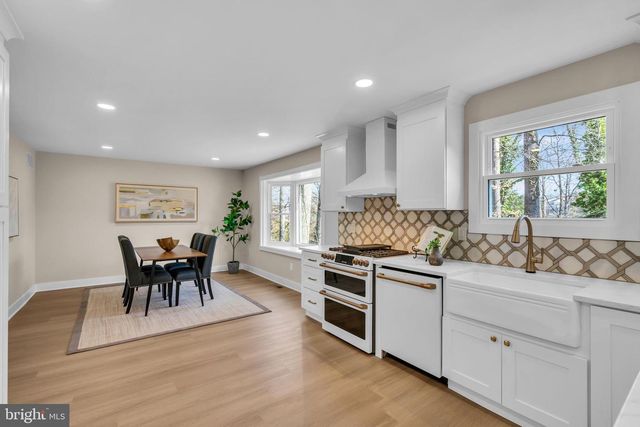 2227 SAND TRAP RD, Jamison, PA 18929