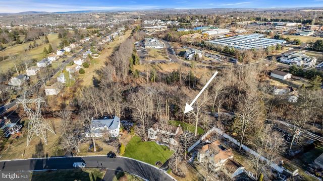 2227 SAND TRAP RD, Jamison, PA 18929