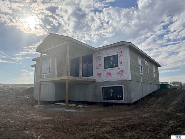 12511 S 87 Street, Papillion, NE 68046