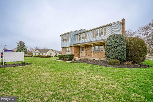3121 BLACK HORSE PIKE, Turnersville, NJ 08012