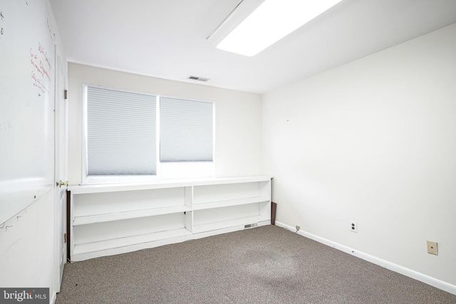 3121 BLACK HORSE PIKE, Turnersville, NJ 08012