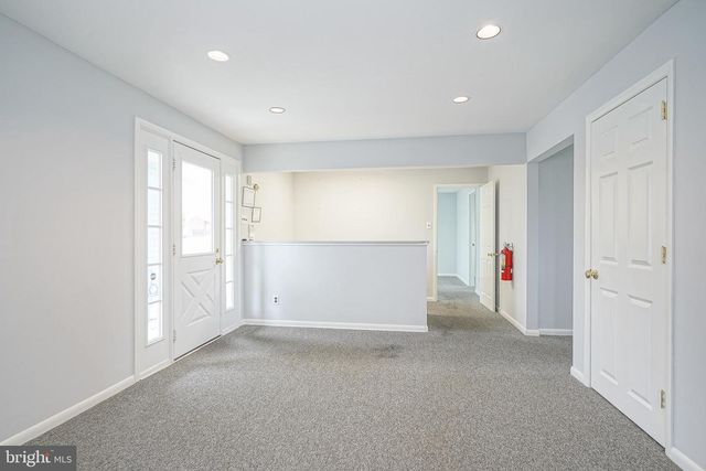 3121 BLACK HORSE PIKE, Turnersville, NJ 08012