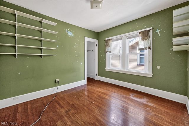 2223 Carabel Avenue, Lakewood, OH 44107