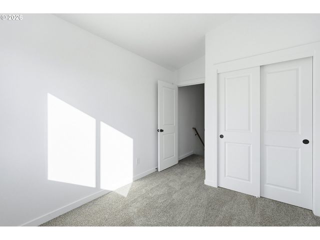 8718 Se Bybee Blvd, Portland, OR 97266