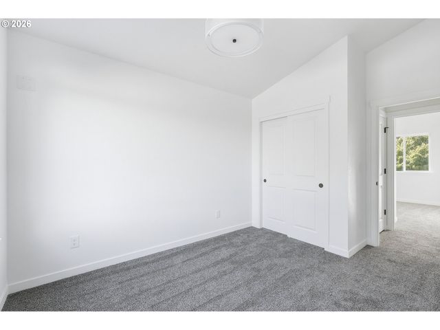 8718 Se Bybee Blvd, Portland, OR 97266