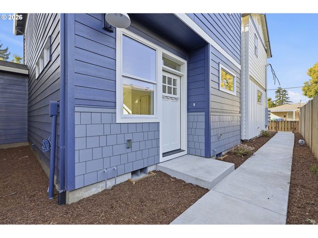 8718 Se Bybee Blvd, Portland, OR 97266