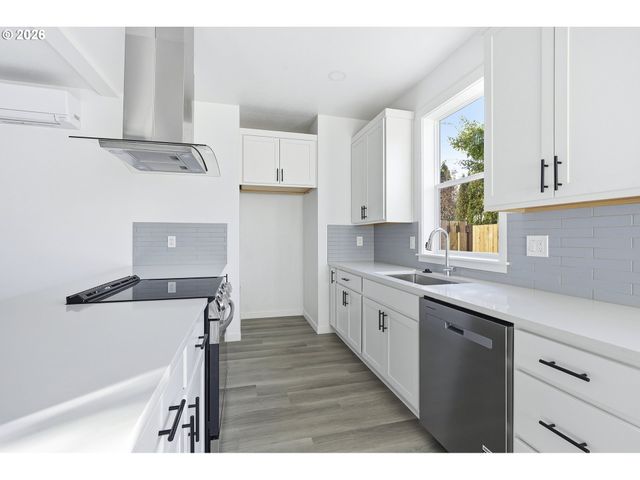 8718 Se Bybee Blvd, Portland, OR 97266