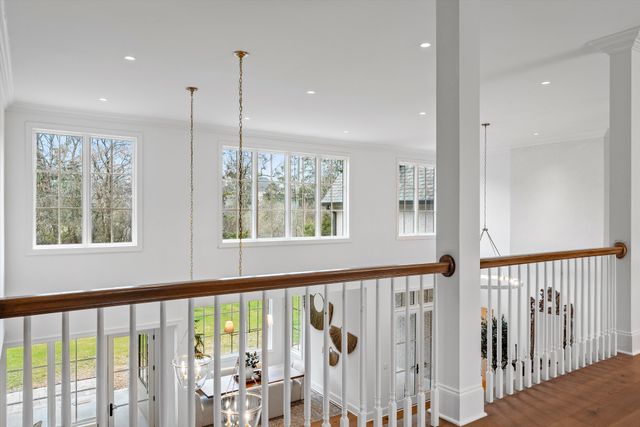 641 Brook Hollow Rd, Nashville, TN 37205