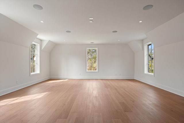 641 Brook Hollow Rd, Nashville, TN 37205