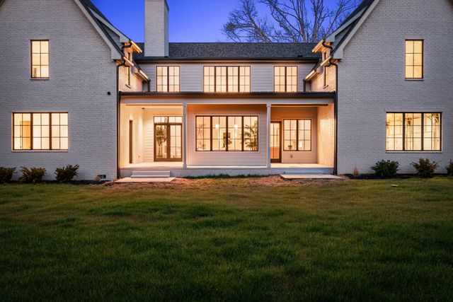 641 Brook Hollow Rd, Nashville, TN 37205