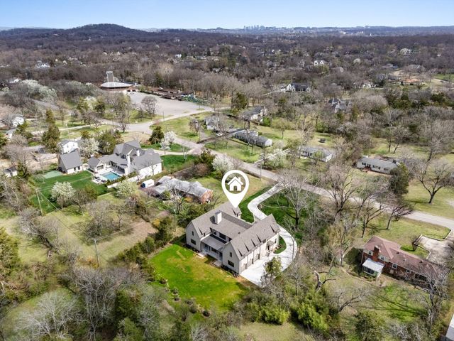641 Brook Hollow Rd, Nashville, TN 37205