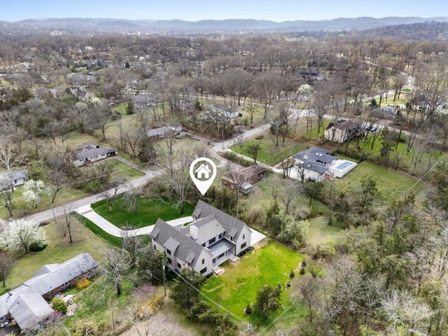 641 Brook Hollow Rd, Nashville, TN 37205