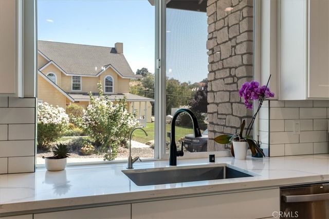 1520 Lyle Lane, Paso Robles, CA 93446