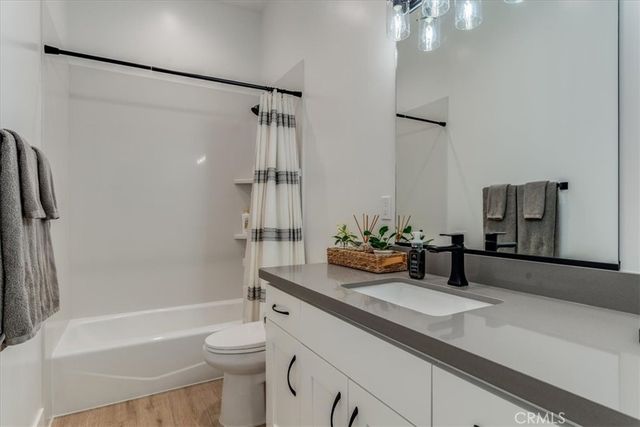 1520 Lyle Lane, Paso Robles, CA 93446