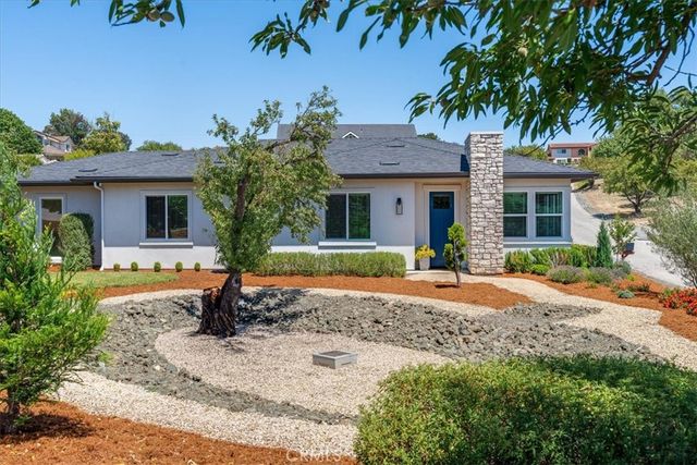 1520 Lyle Lane, Paso Robles, CA 93446