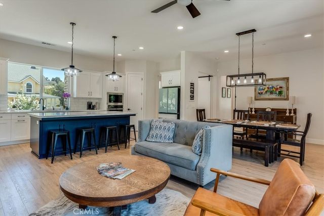 1520 Lyle Lane, Paso Robles, CA 93446