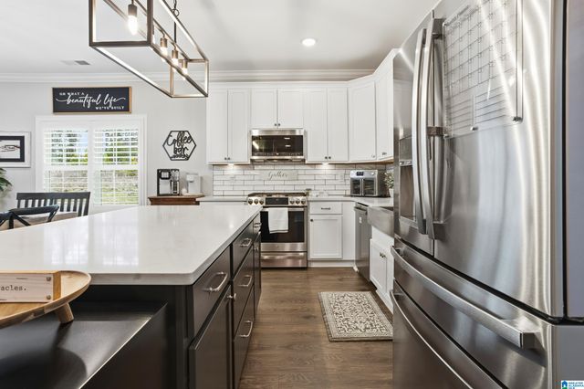 1458 BROOKS DRIVE, Mount Olive, AL 35117