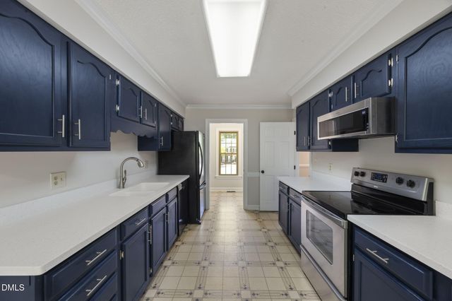 1002 Fair Oaks Lane, Apex, NC 27502