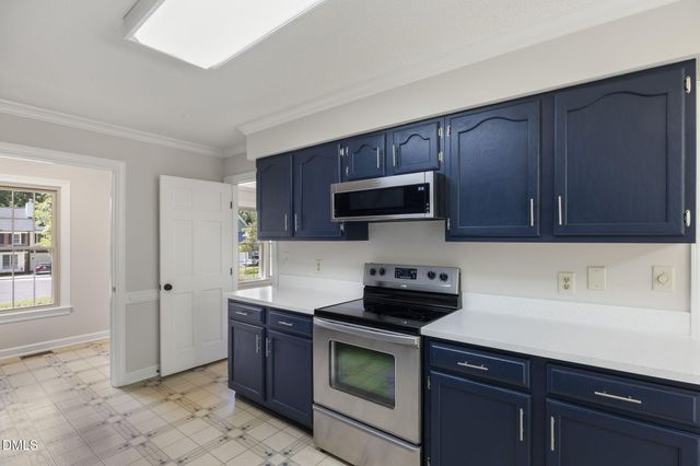 1002 Fair Oaks Lane, Apex, NC 27502