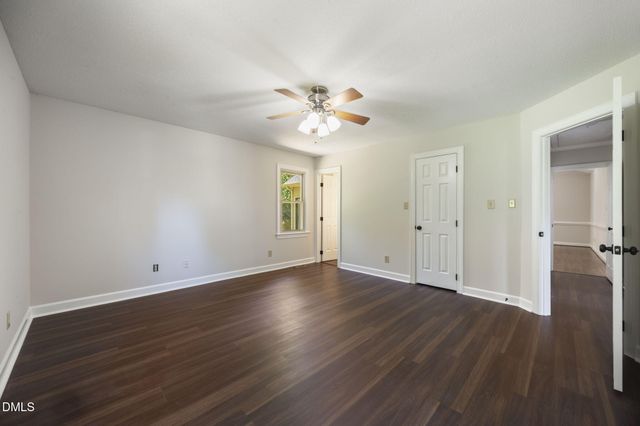1002 Fair Oaks Lane, Apex, NC 27502