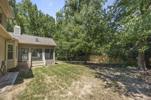 1002 Fair Oaks Lane, Apex, NC 27502