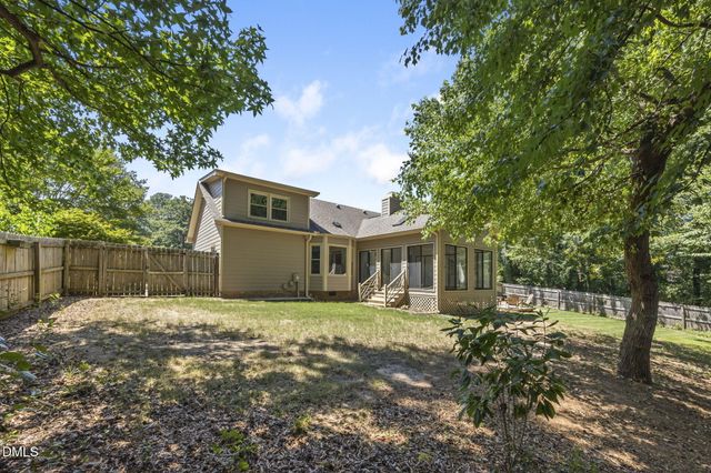 1002 Fair Oaks Lane, Apex, NC 27502