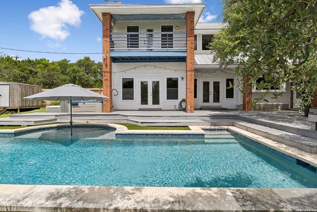 14806 Circle J Trl, Helotes, TX 78023