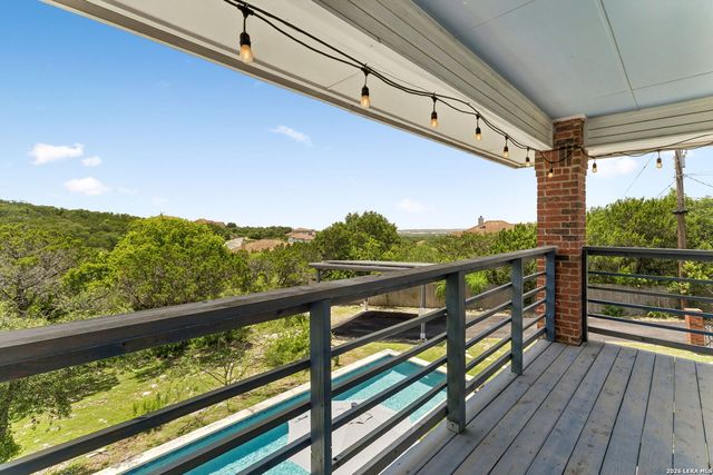 14806 Circle J Trl, Helotes, TX 78023