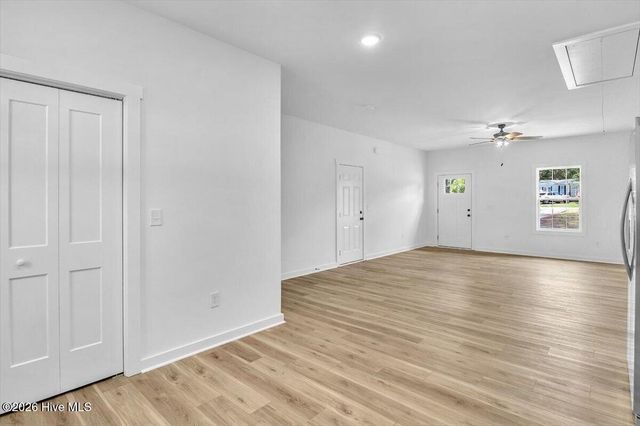 528 Mary Lou Lane SW, Supply, NC 28462