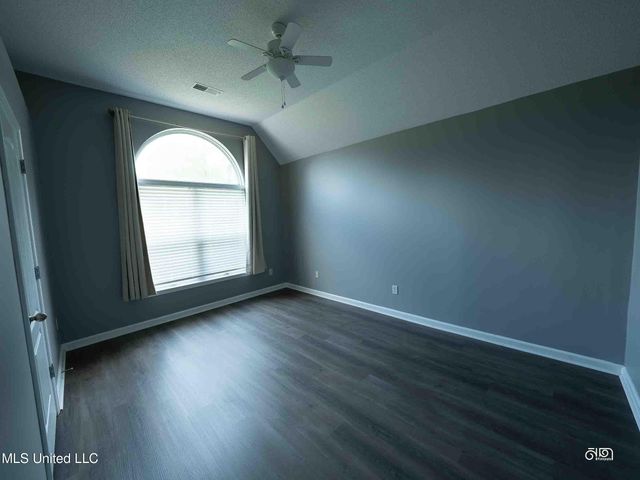 7624 N Rigmoore Pt. N Point, Olive Branch, MS 38654