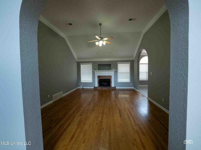 7624 N Rigmoore Pt. N Point, Olive Branch, MS 38654