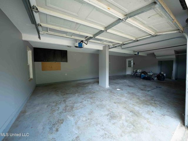 7624 N Rigmoore Pt. N Point, Olive Branch, MS 38654