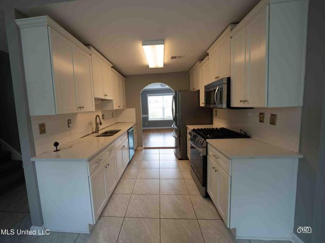 7624 N Rigmoore Pt. N Point, Olive Branch, MS 38654