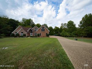 7624 N Rigmoore Pt. N Point, Olive Branch, MS 38654