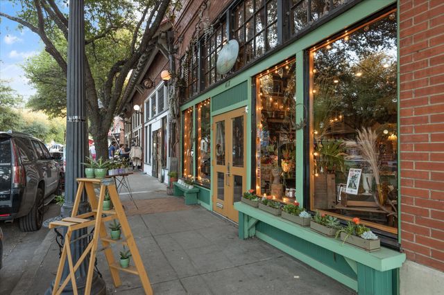 732 N Windomere Avenue, Dallas, TX 75208