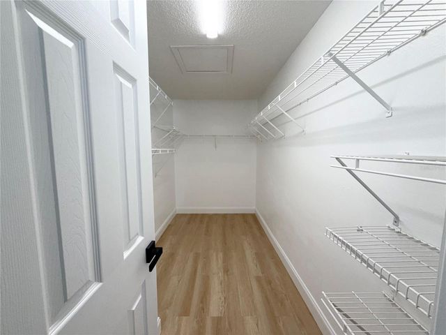 5931 TAYWOOD DRIVE, Tampa, FL 33624