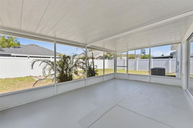 5931 TAYWOOD DRIVE, Tampa, FL 33624