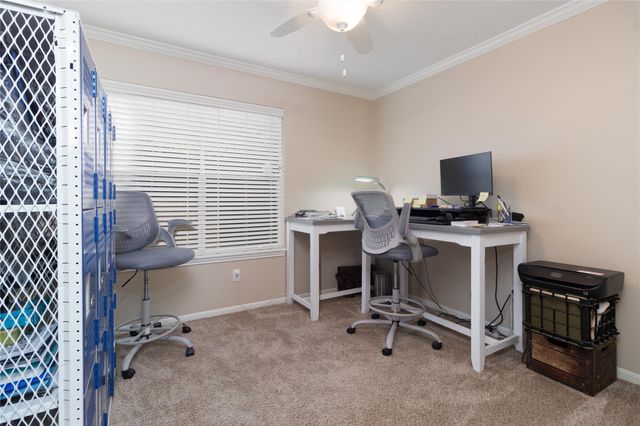 5423 Glade Estates Dr, Kingwood, TX 77339