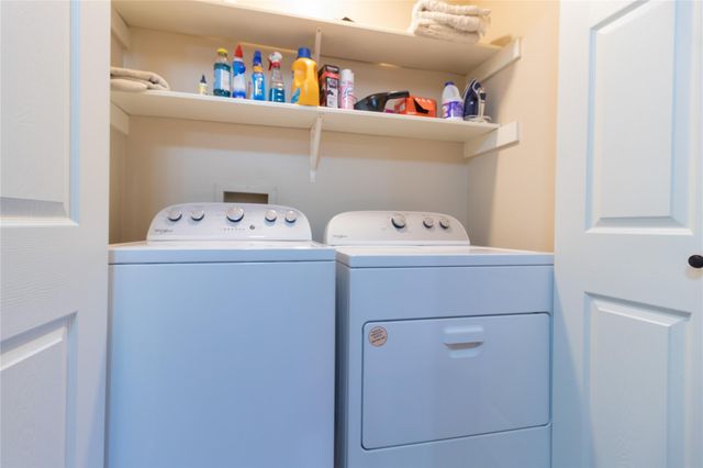 5423 Glade Estates Dr, Kingwood, TX 77339