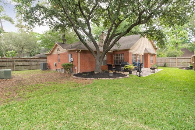 5423 Glade Estates Dr, Kingwood, TX 77339