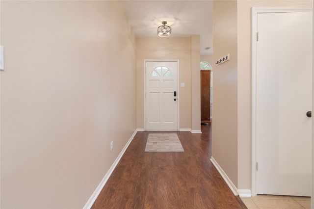 5423 Glade Estates Dr, Kingwood, TX 77339