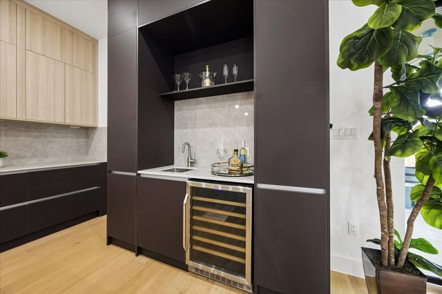 5430 Rutherglenn Drive, Houston, TX 77096