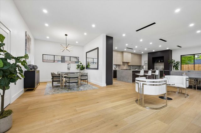 5430 Rutherglenn Drive, Houston, TX 77096