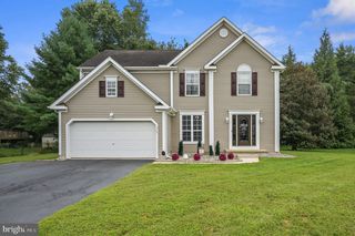 333 W DARBY CIR, Dover, DE 19904