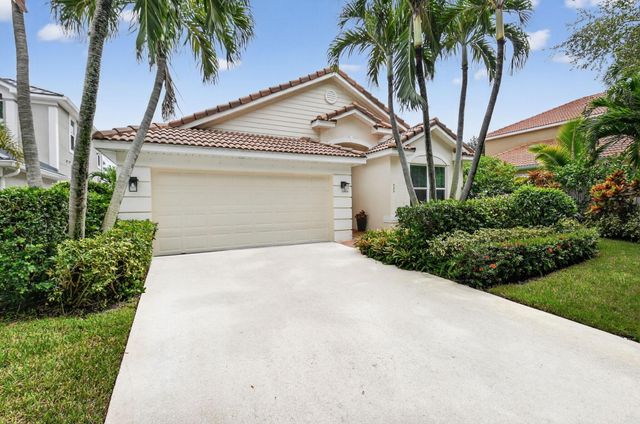 523 Canoe Point, Delray Beach, FL 33444
