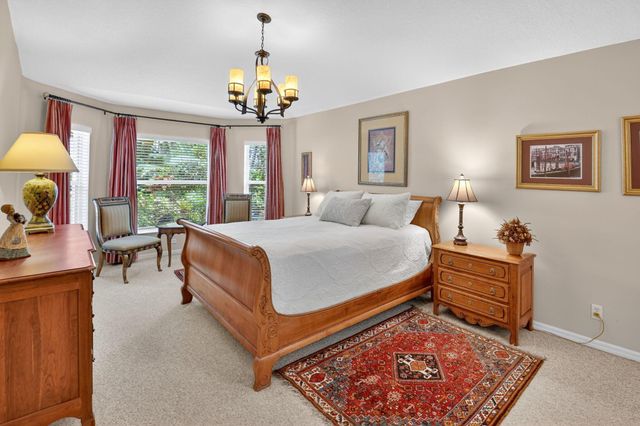 523 Canoe Point, Delray Beach, FL 33444