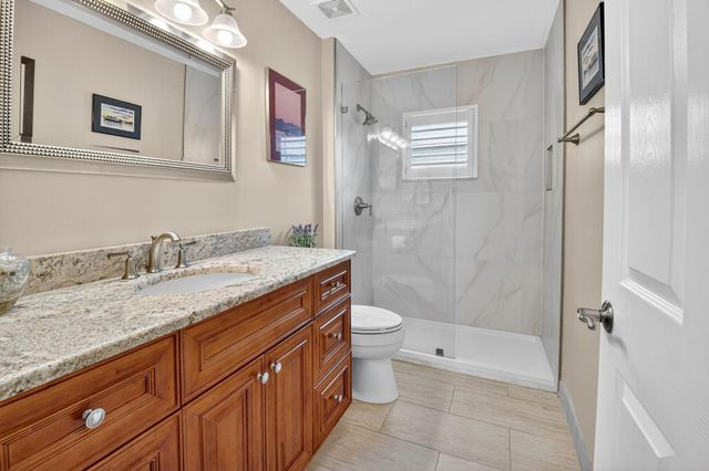 523 Canoe Point, Delray Beach, FL 33444