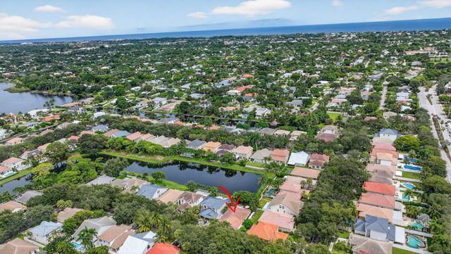 523 Canoe Point, Delray Beach, FL 33444
