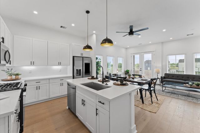 3009 Jensen Springs Lane, Houston, TX 77026